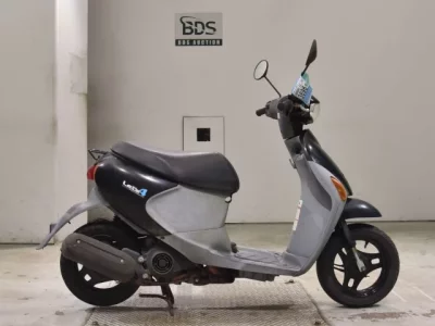 Suzuki LET S4