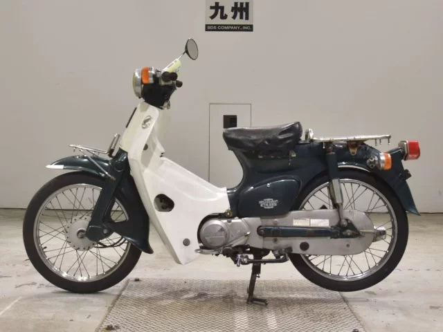 Honda C90