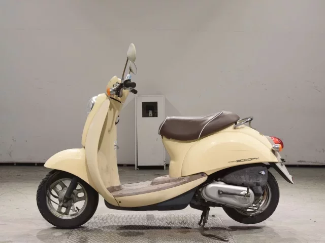 Honda CREA SCOOPY