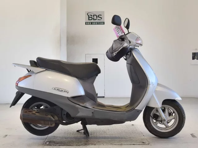 Honda LEAD 100
