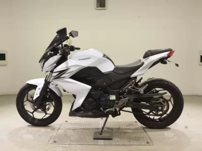 Kawasaki Z250  с аукциона в Японии