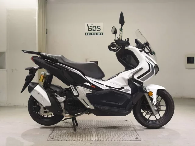 Honda ADV150