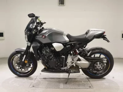 Honda CB1000R-2  с аукциона в Японии
