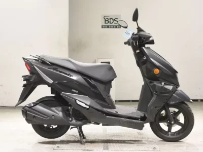 Suzuki AVENIS 125-2