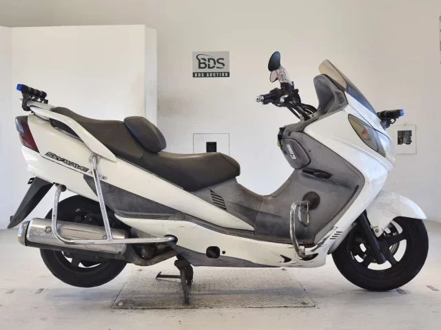 Suzuki SKYWAVE 400K