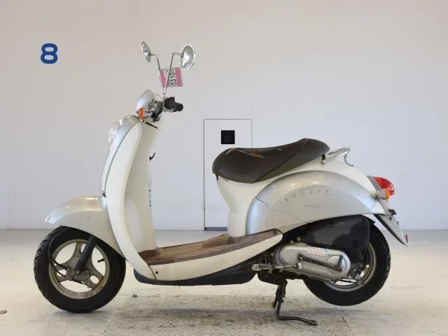 Honda CREA SCOOPY