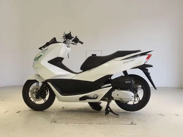 Honda PCX125-2