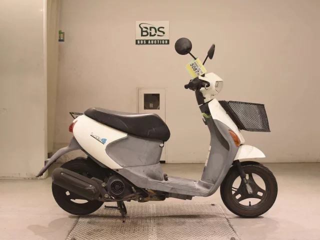 Suzuki LET S4