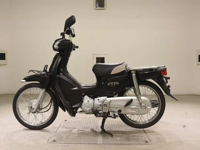 Honda C110-2