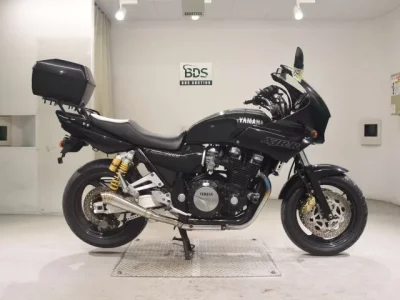 Yamaha XJR1200R  с аукциона в Японии