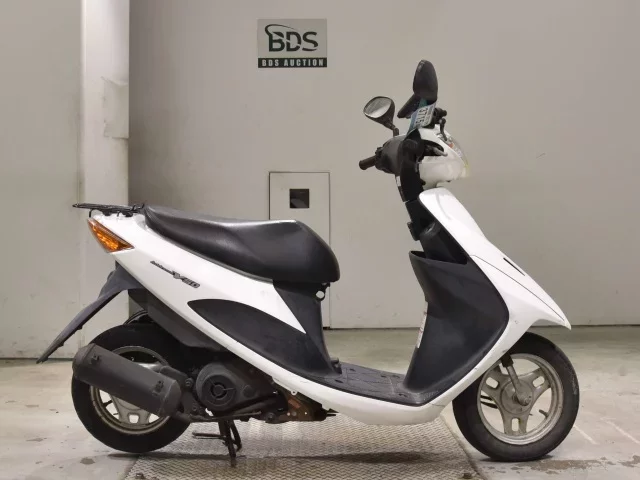 Suzuki ADDRESS V50