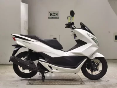 Honda PCX125-2