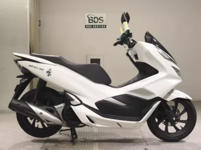 Honda PCX125-3