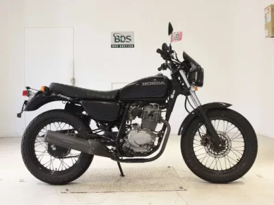 Honda CB223S