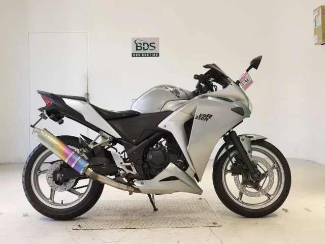 Honda CBR250R