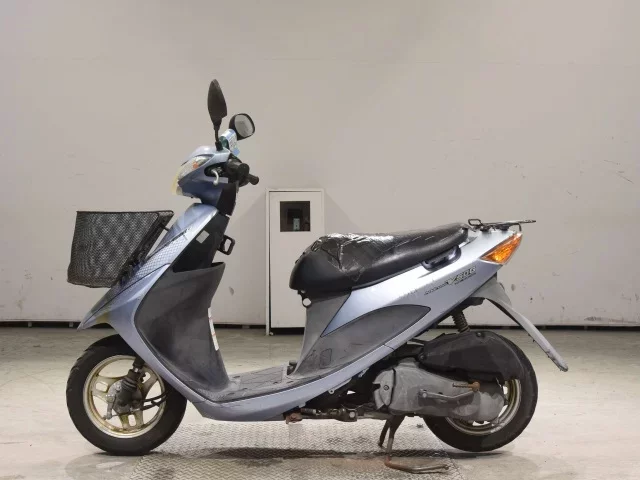 Suzuki ADDRESS V50