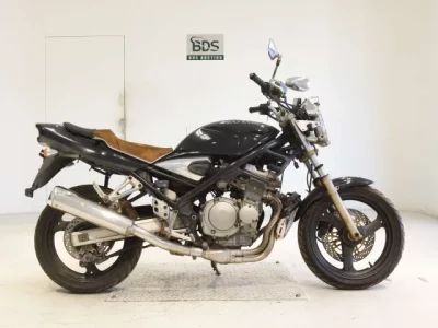 Suzuki BANDIT250-2 SHO LOUIS NOT EQUIPPED