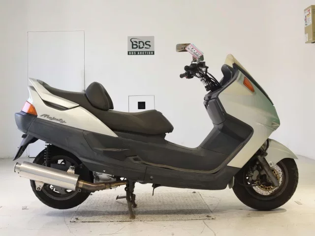 Yamaha MAJESTY 250