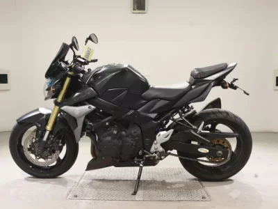Suzuki GSR750A  с аукциона в Японии