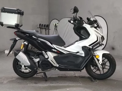 Honda ADV150