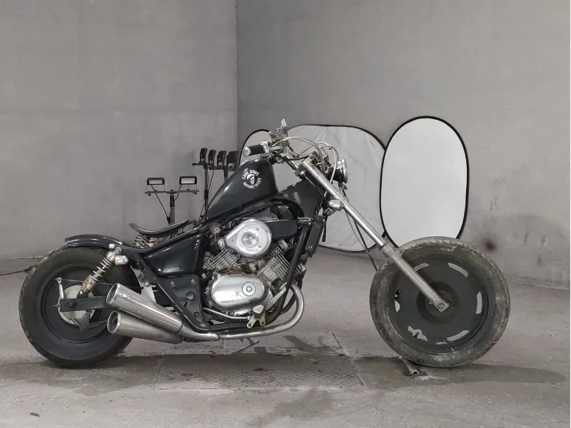 Honda MAGNA 250