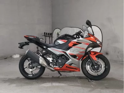 Kawasaki NINJA400  с аукциона в Японии