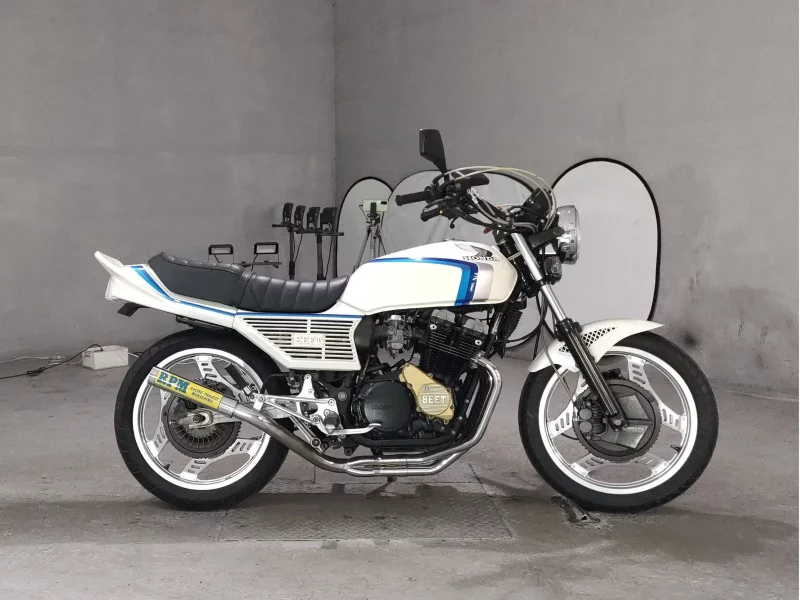Honda CBX550
