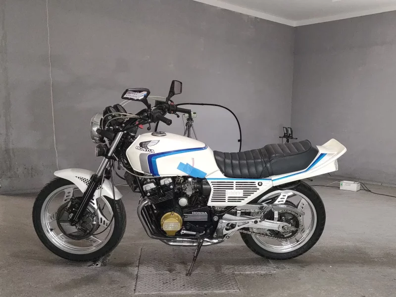 Honda CBX550