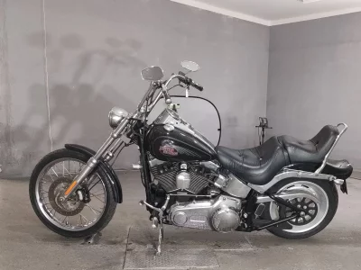 Harley-Davidson HARLEY FXSTC1580