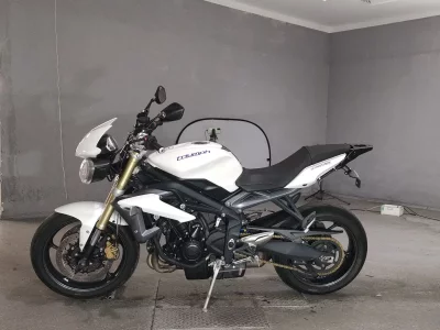 Triumph TRIUMPH STREET TRIPLE  с аукциона в Японии