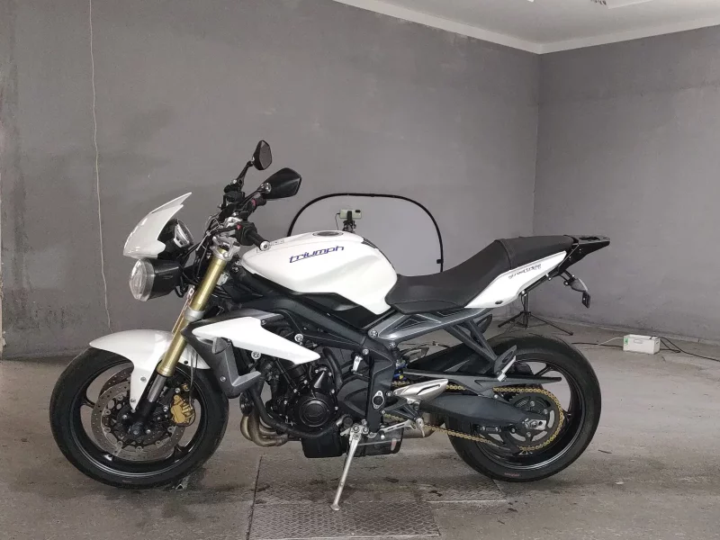 Triumph TRIUMPH STREET TRIPLE
