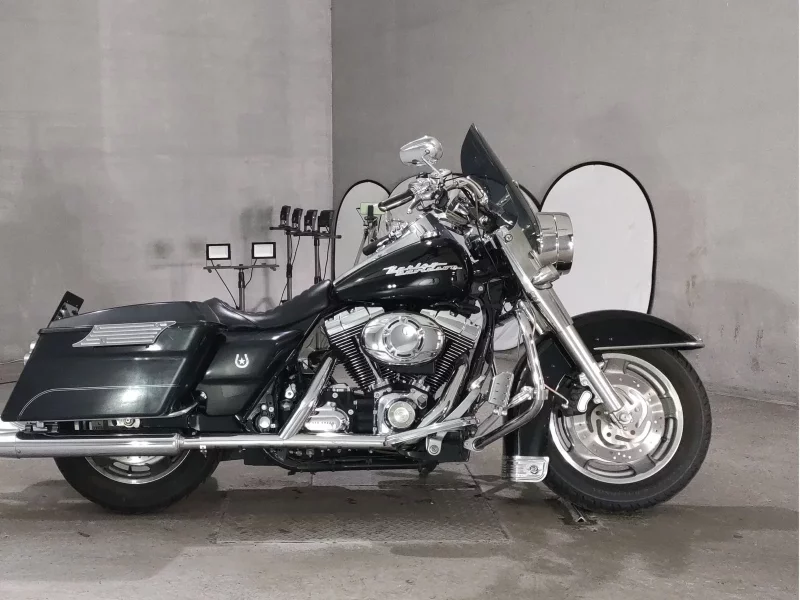 Harley-Davidson HARLEY FLHRS1580 лот № 7143 оценка 4  с аукциона в Японии