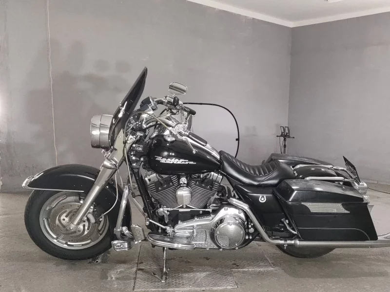 Harley-Davidson HARLEY FLHRS1580