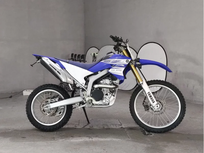 Yamaha WR250R