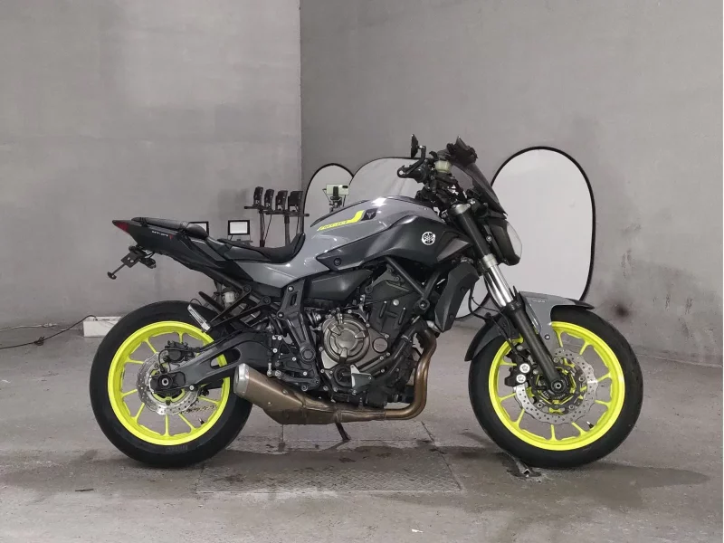 Yamaha MT-07 лот № 8184 оценка 4  с аукциона в Японии
