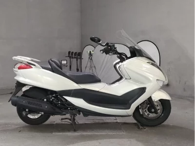 Yamaha MAJESTY 250