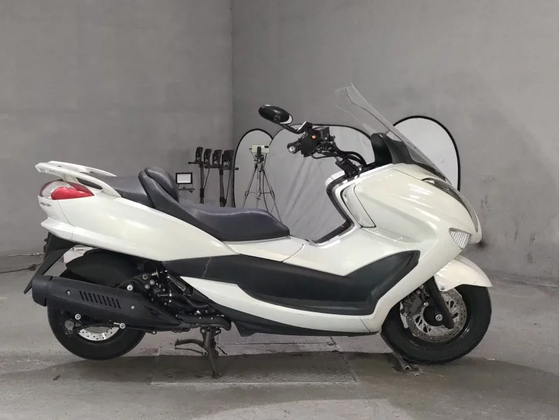 Yamaha MAJESTY 250