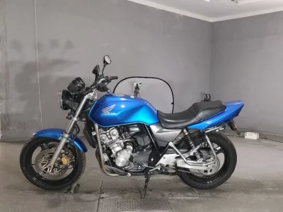 Honda CB400SF TRAINING CAR