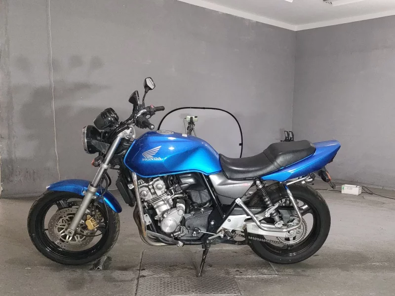 Honda CB400SF TRAINING CAR