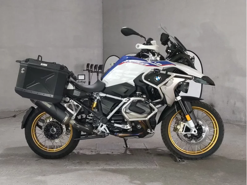 BMW  R1250GS HP лот № 7248 оценка 4.5  с аукциона в Японии