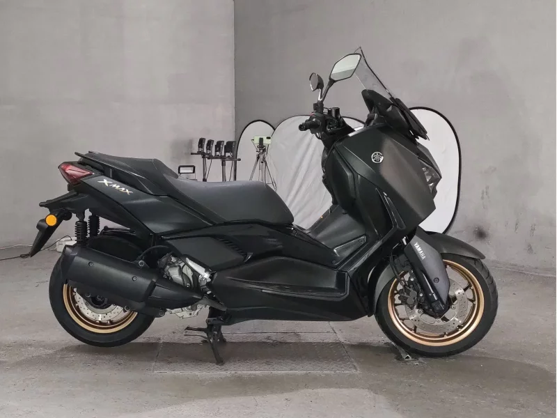 Yamaha X-MAX250 лот № 7290 оценка 4  с аукциона в Японии