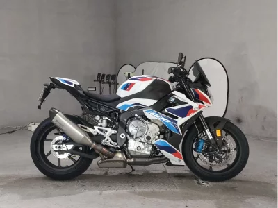 BMW BMW M1000R  с аукциона в Японии
