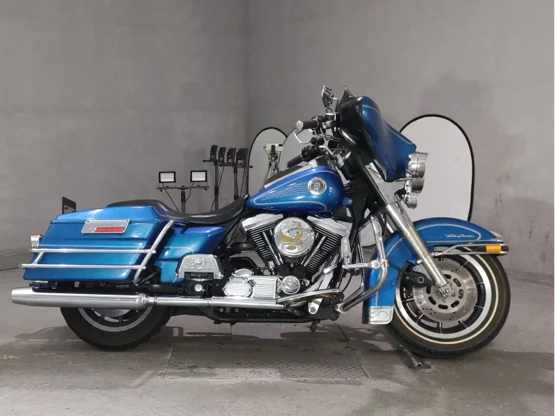 Harley-Davidson HARLEY FLHTCU-I 1340