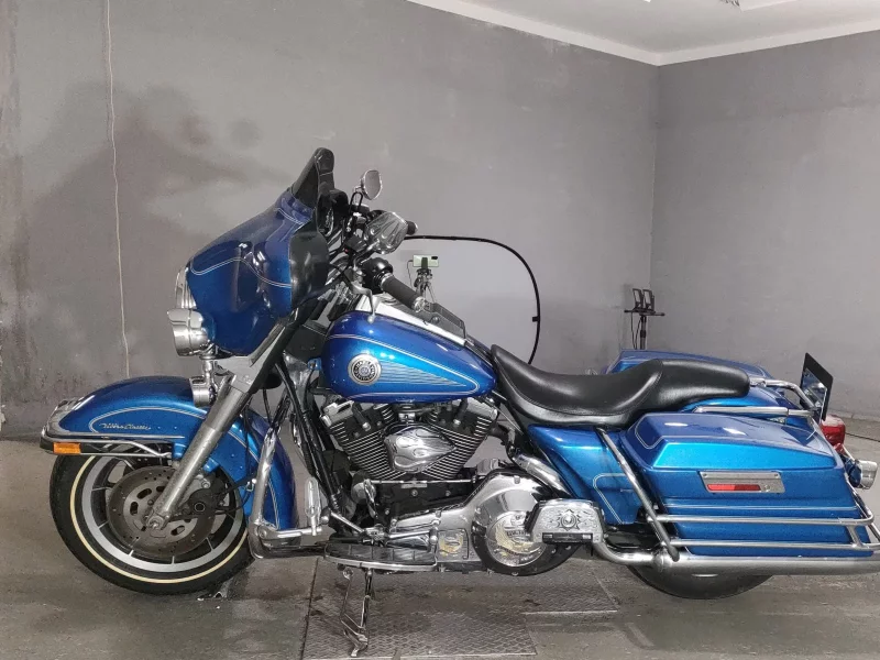 Harley-Davidson HARLEY FLHTCU-I 1340