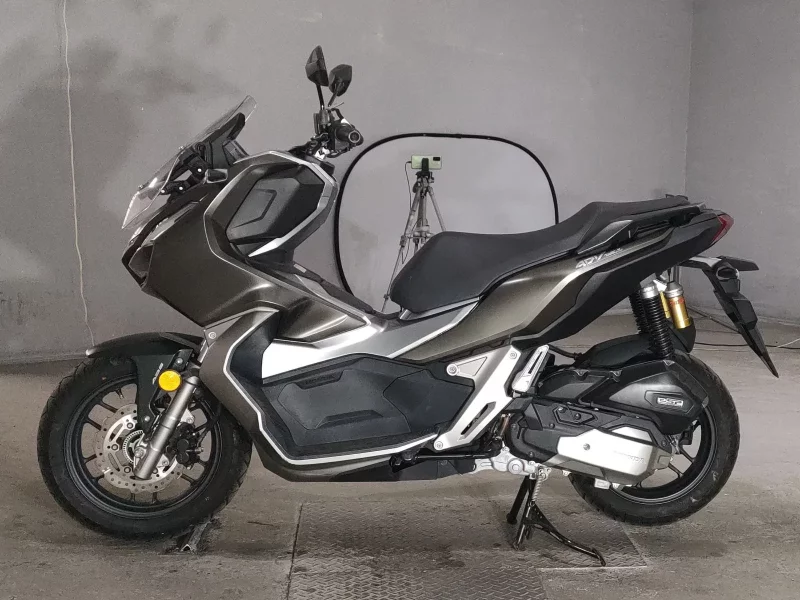 Honda ADV150