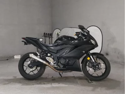 Yamaha YZF-R25