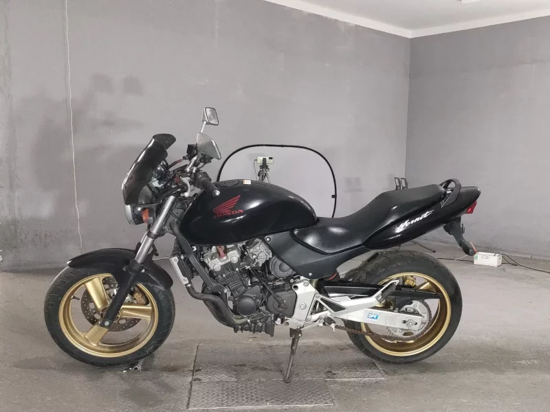 Honda HORNET250