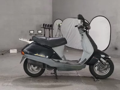 Honda LEAD 90