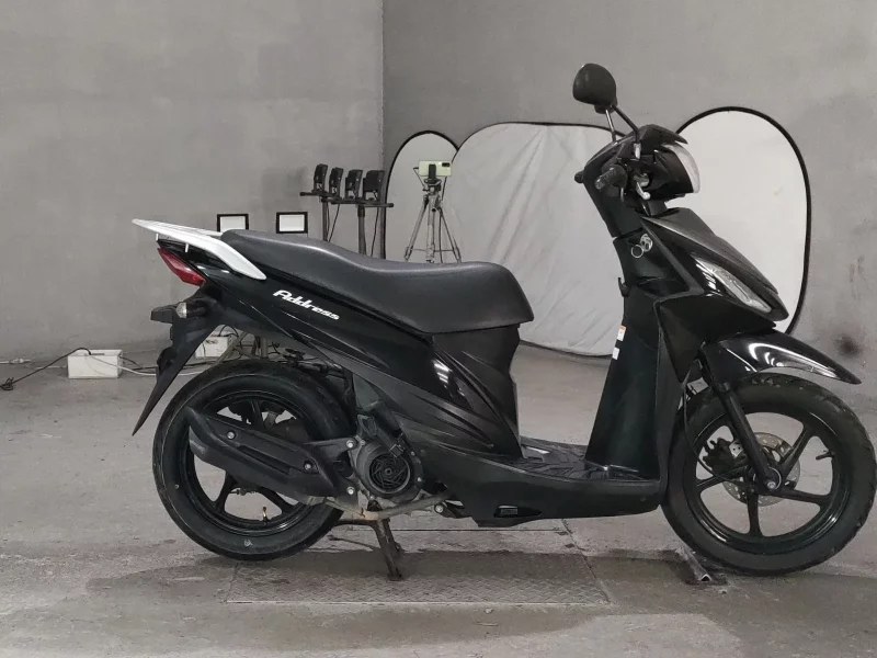 Suzuki ADDRESS V110