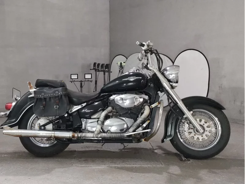 Suzuki INTRUDER 400 CLASSIC